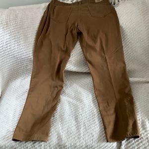 IZOD 36x34 Brown Jeans
